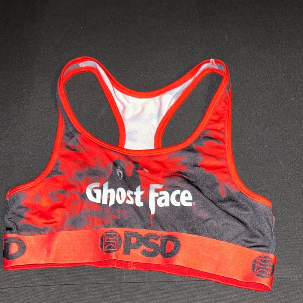 Women’s sports bra
